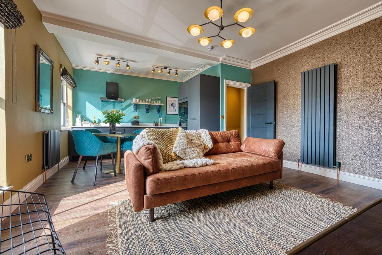 Casa Del Artista - Luxury Apartments, Вітбі Екстер'єр фото
