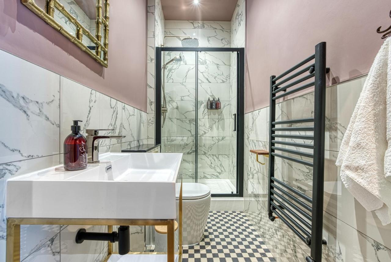 Casa Del Artista - Luxury Apartments, Вітбі Екстер'єр фото