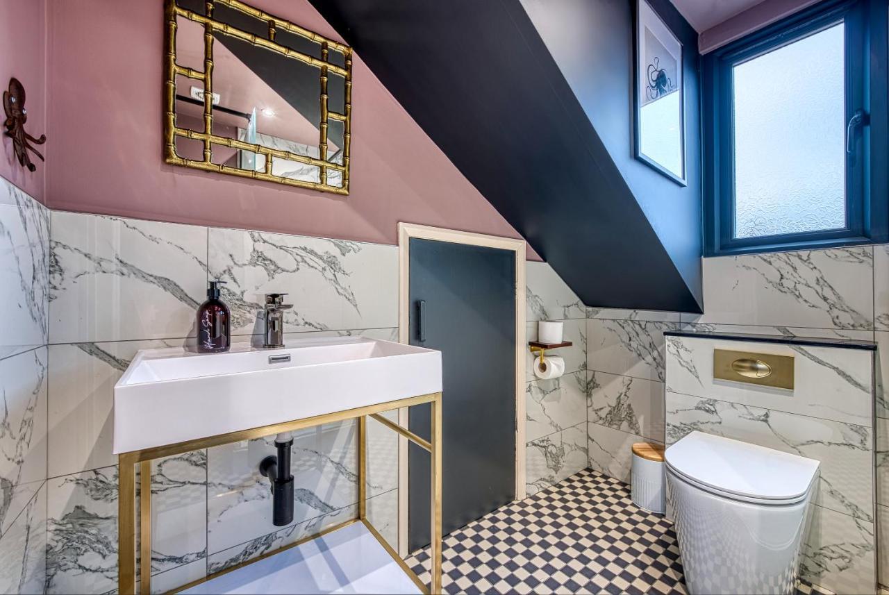 Casa Del Artista - Luxury Apartments, Вітбі Екстер'єр фото