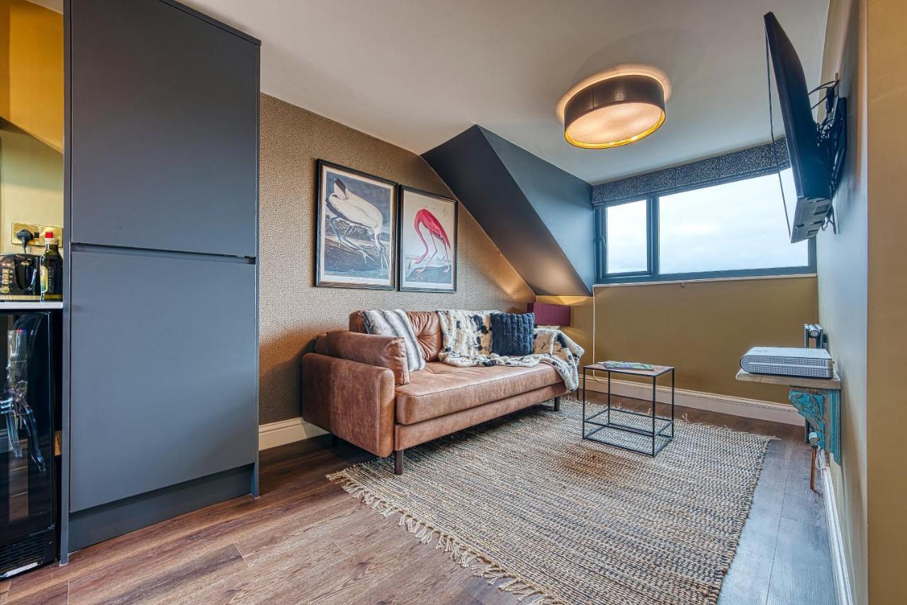 Casa Del Artista - Luxury Apartments, Вітбі Екстер'єр фото