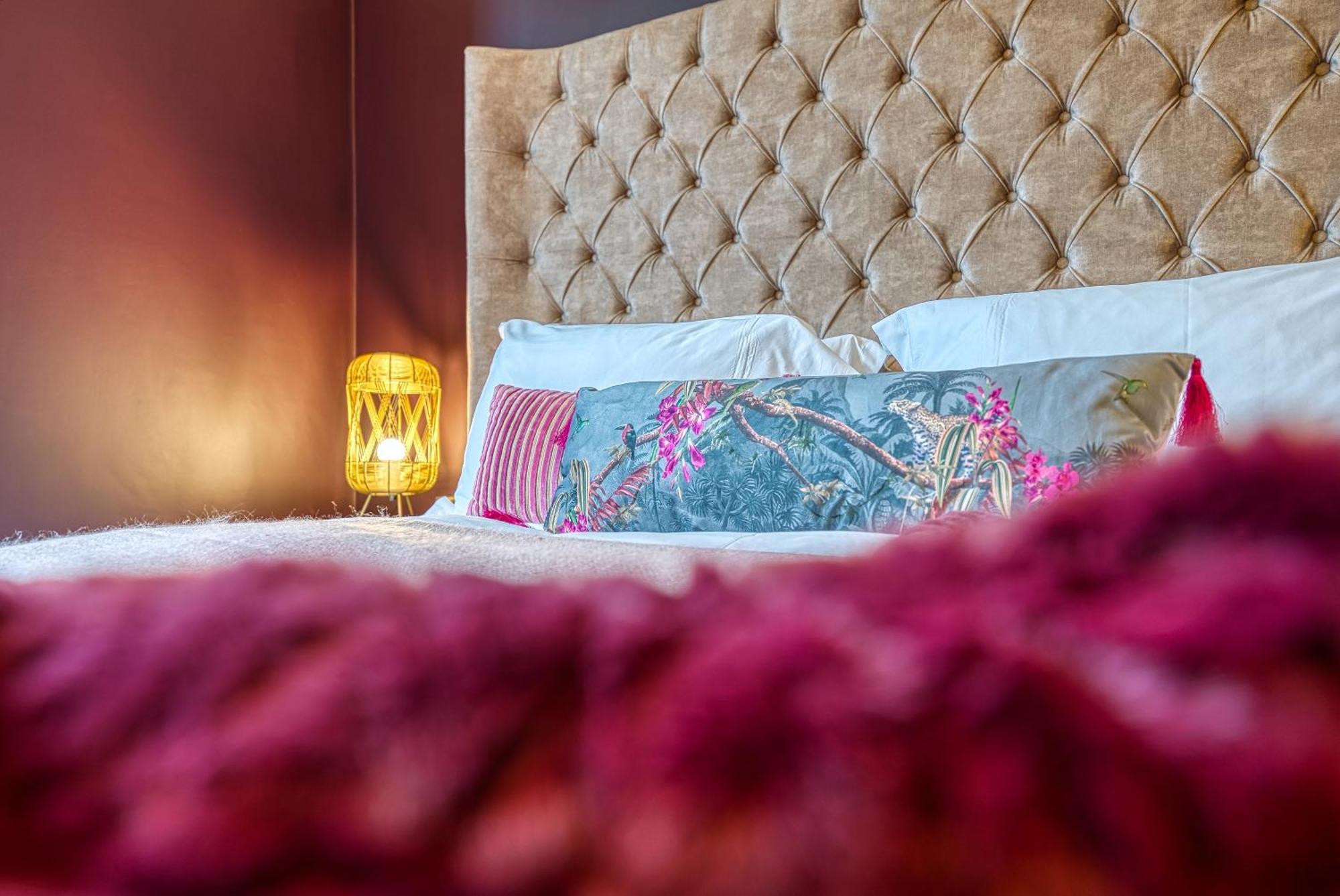 Casa Del Artista - Luxury Apartments, Вітбі Номер фото